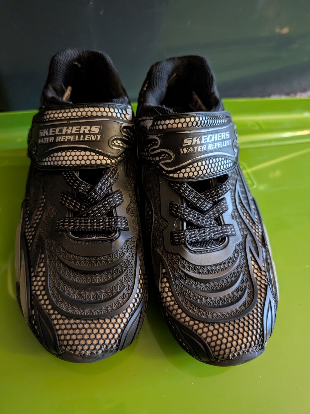 Sketchers S-Lights: Hydro Lights Tennis Shoes Size 3